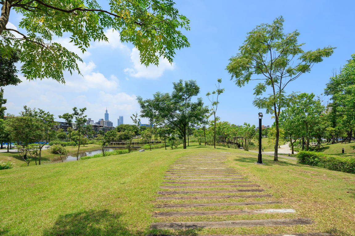 新新公園